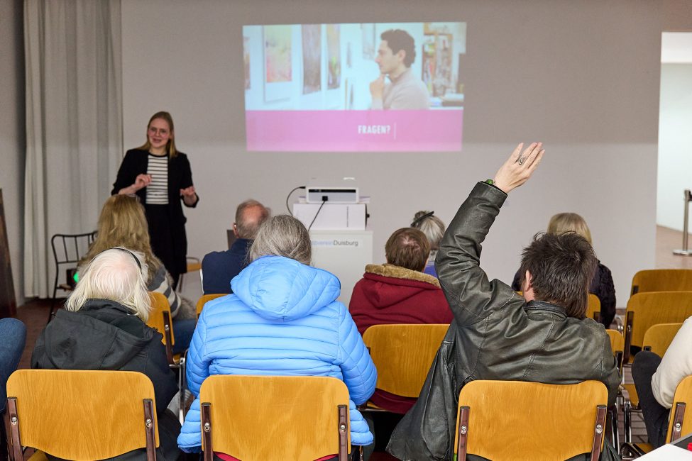 Vortrag im Kunstverein Duisburg; Foto: Christian Thiele